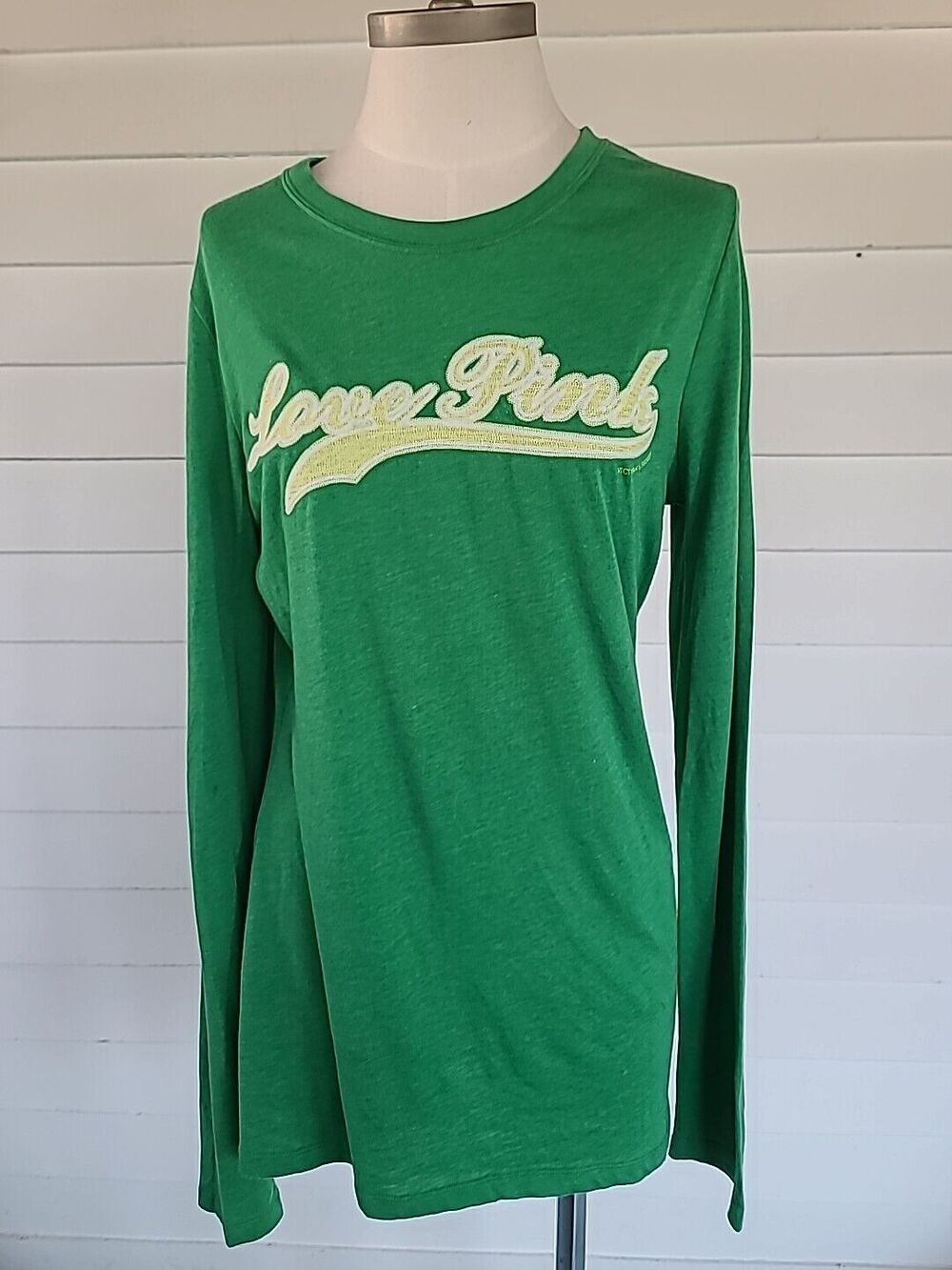 Victoria Secret Love And Kisses Pink Green Long Sleeve Top, SIZE L